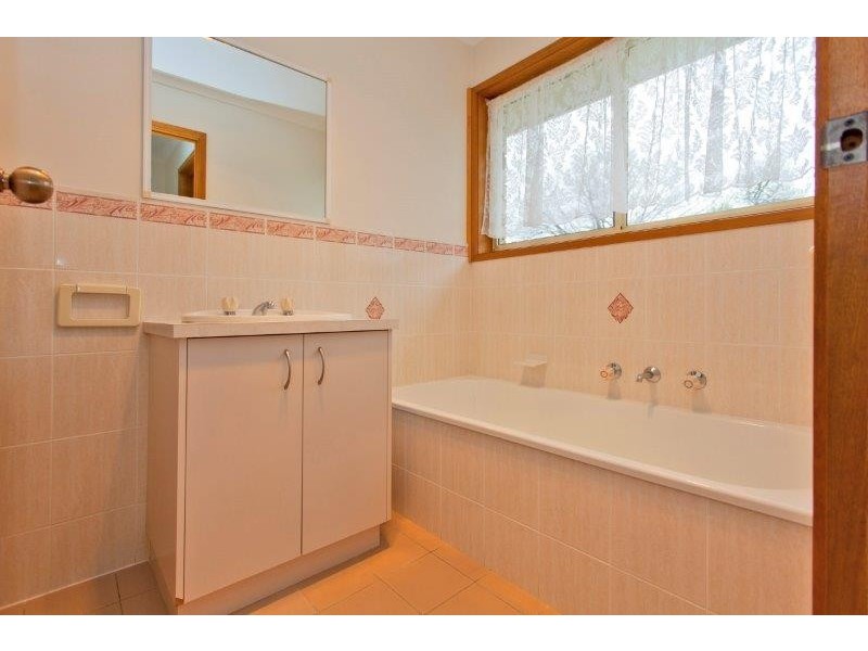 491 Hall Avenue, Lavington NSW 2641