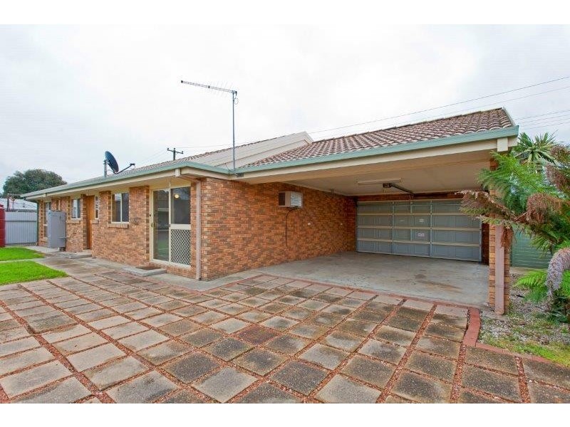 491 Hall Avenue, Lavington NSW 2641