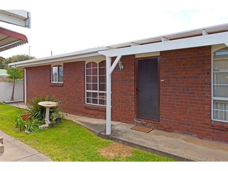 4/421 Bevan Street, Lavington NSW 2641