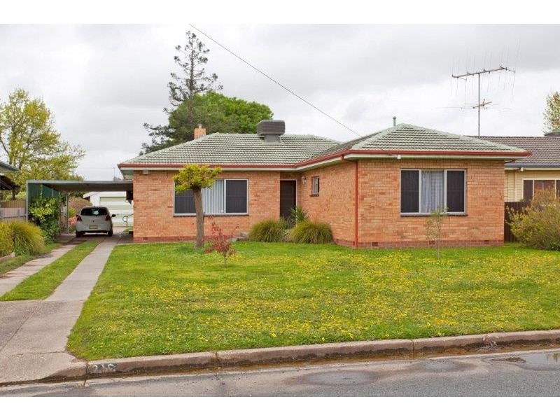 216 Gulpha Street, North Albury NSW 2640