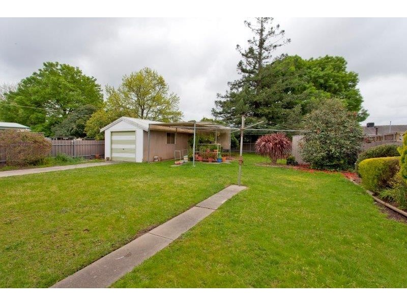 216 Gulpha Street, North Albury NSW 2640