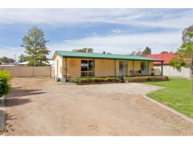 130 Pioneer Drive, Jindera NSW 2642