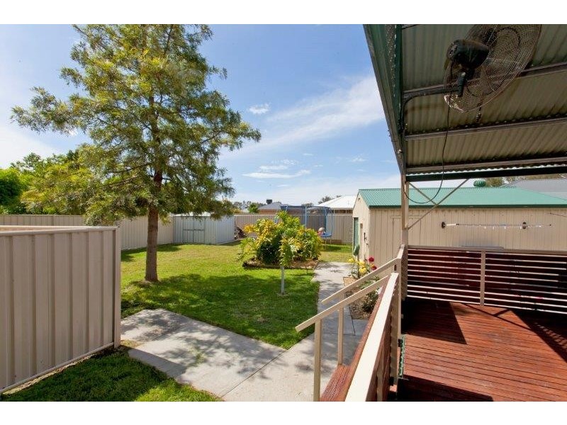 130 Pioneer Drive, Jindera NSW 2642