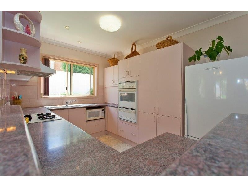 4 Franklin Court, Glenroy NSW 2640