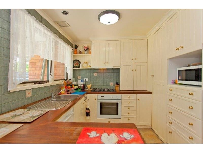 11 Gilbul Way, Springdale Heights NSW 2641