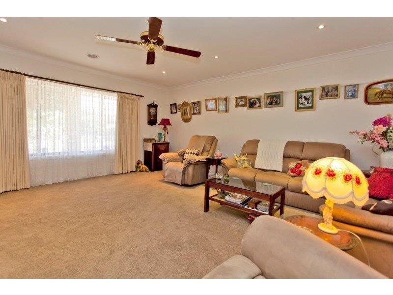 568 Hague Street, Lavington NSW 2641