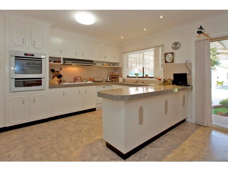 568 Hague Street, Lavington NSW 2641