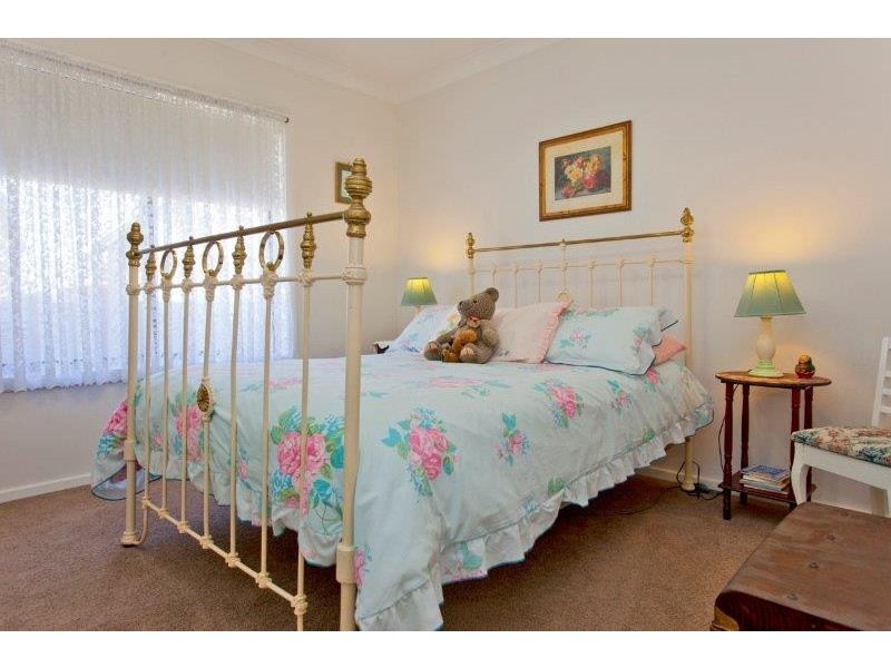 568 Hague Street, Lavington NSW 2641