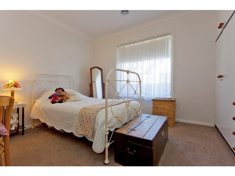 568 Hague Street, Lavington NSW 2641