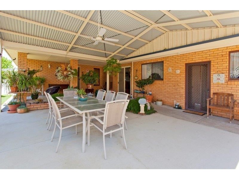 568 Hague Street, Lavington NSW 2641