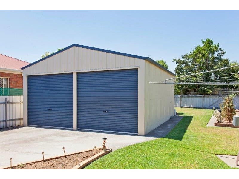 568 Hague Street, Lavington NSW 2641