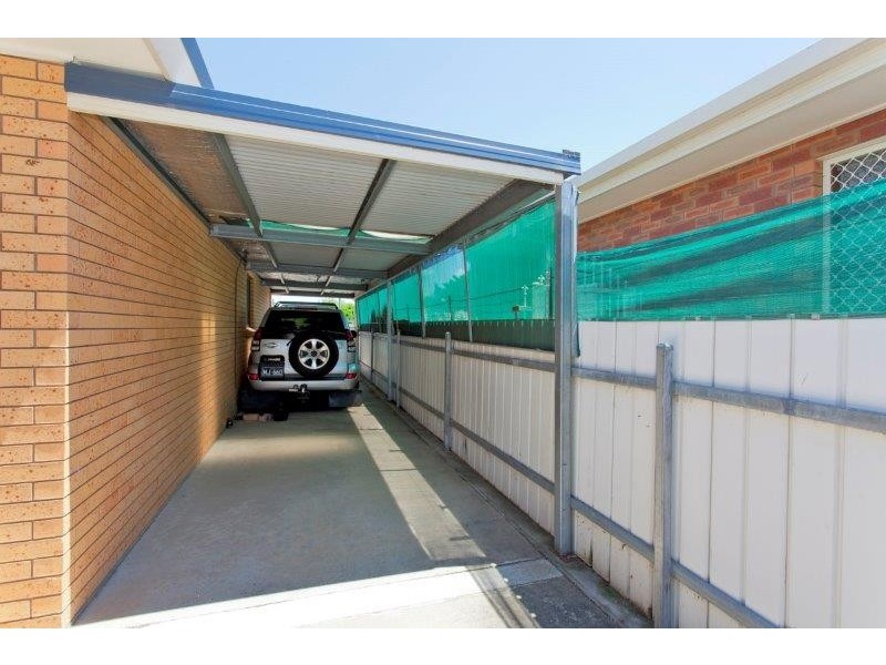 568 Hague Street, Lavington NSW 2641