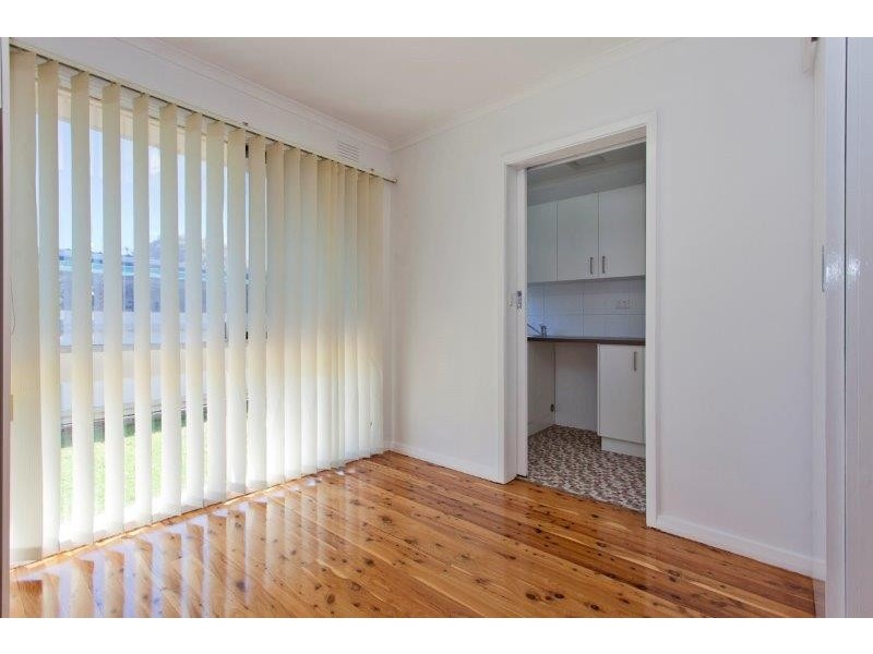 307 Sutherland Street, Lavington NSW 2641