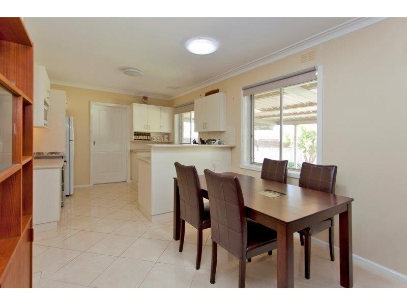 531 Klose Street, Lavington NSW 2641
