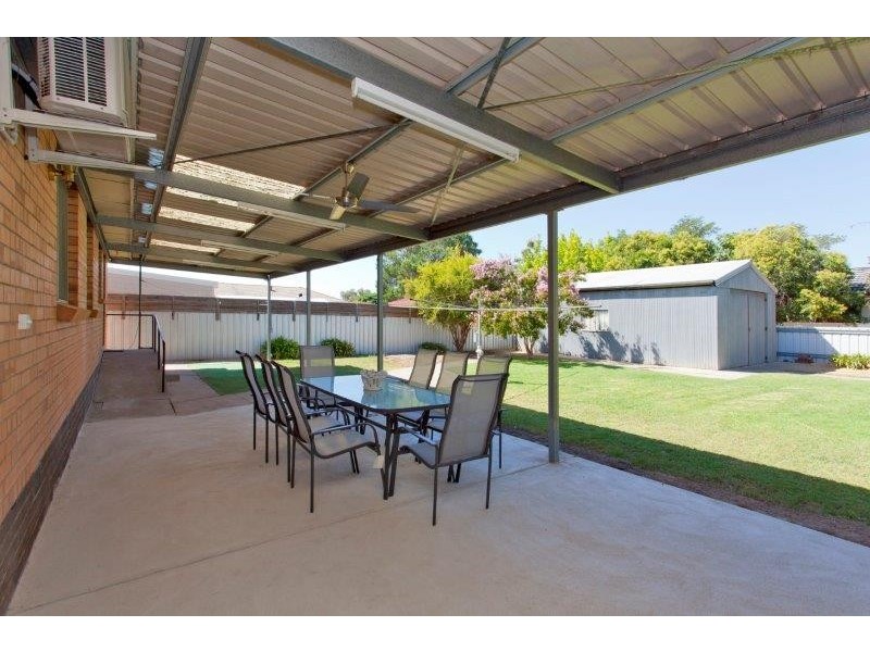 531 Klose Street, Lavington NSW 2641