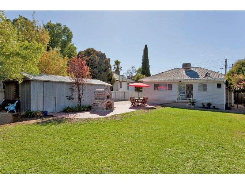 1003 Corella Street, North Albury NSW 2640