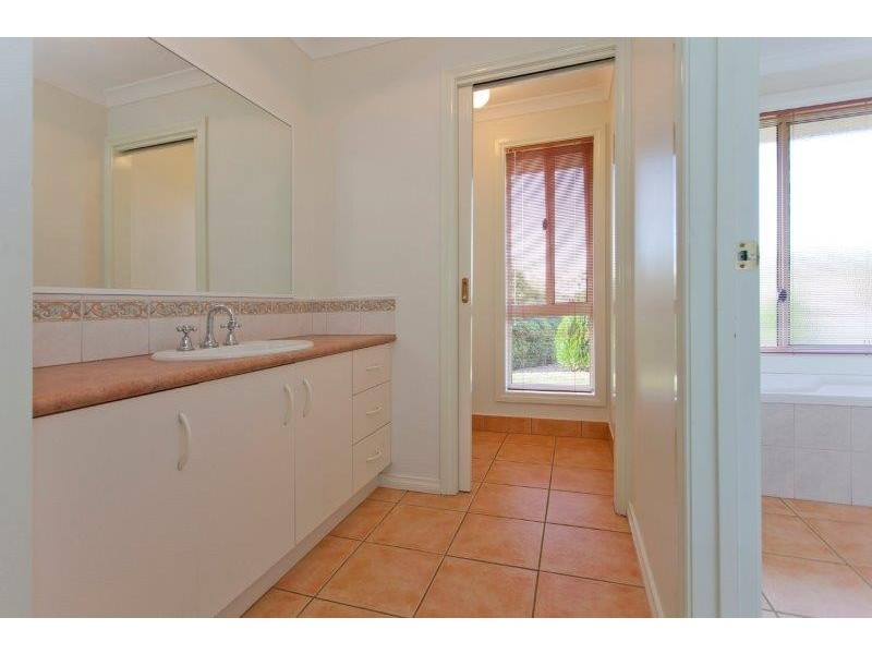 23 Lanaghan Street, Glenroy NSW 2640