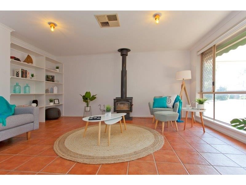 1 Tallowwood Street, Thurgoona NSW 2640