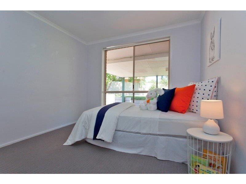 1 Tallowwood Street, Thurgoona NSW 2640