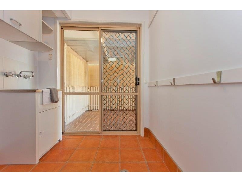 1 Tallowwood Street, Thurgoona NSW 2640