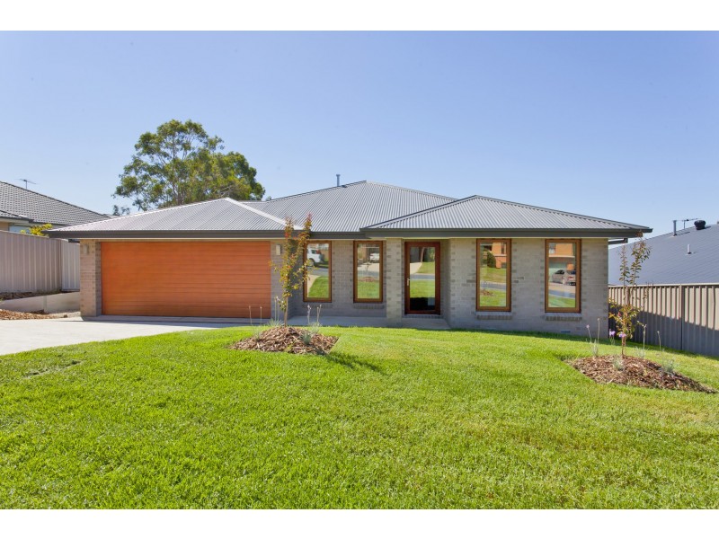 262 Vickers Road, Lavington NSW 2641