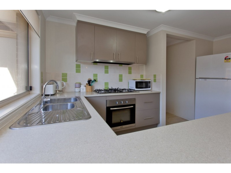 16 Stringybark Court, Thurgoona NSW 2640