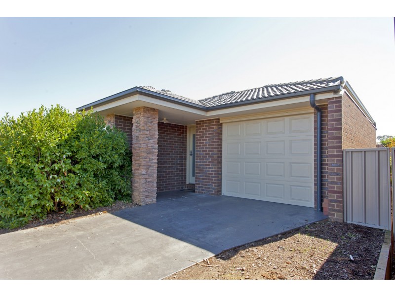 16 Stringybark Court, Thurgoona NSW 2640