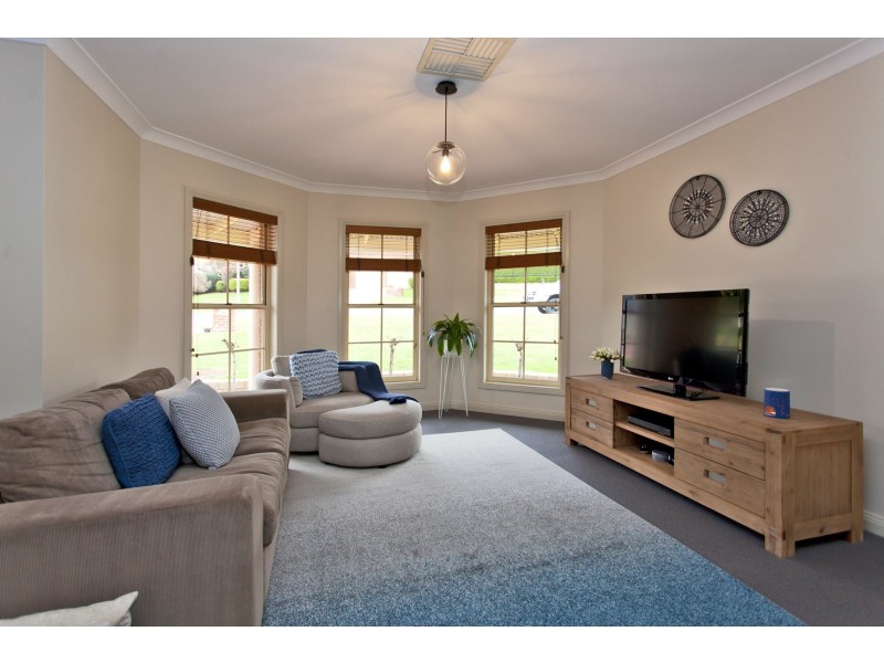 55 Chad Terrace, Glenroy NSW 2640