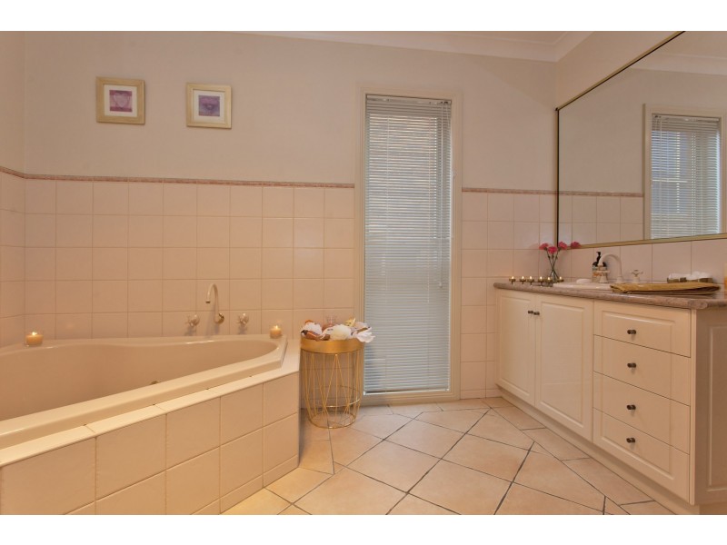 55 Chad Terrace, Glenroy NSW 2640