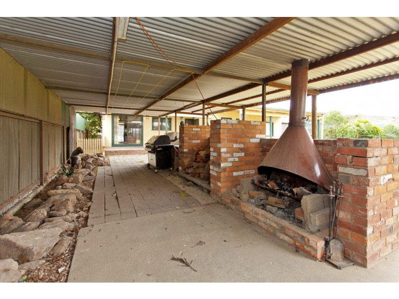 496 Alldis Avenue, Lavington NSW 2641
