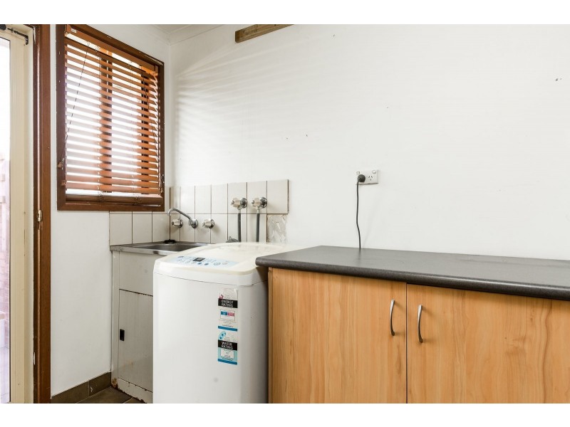 1/414 Kaylock Road, Lavington NSW 2641