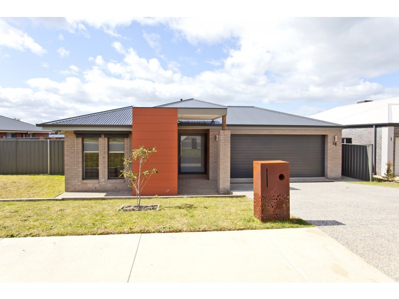 58 Wellington Drive, Thurgoona NSW 2640