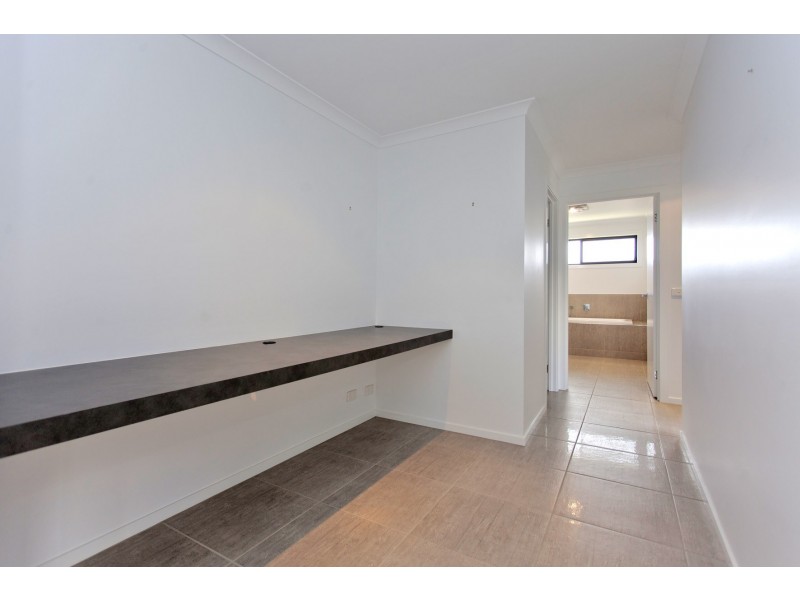 58 Wellington Drive, Thurgoona NSW 2640