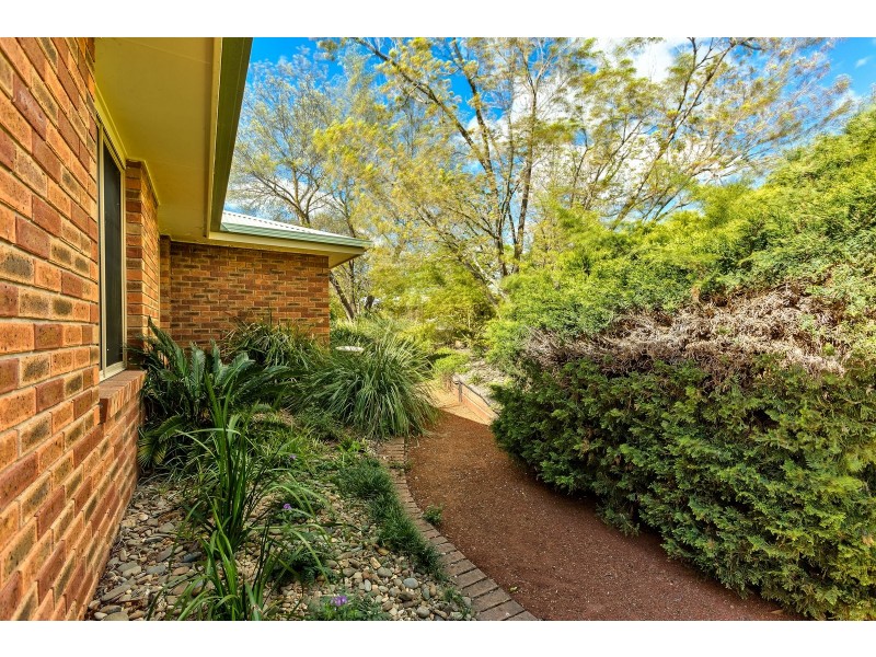 16 Mahogany Court, Thurgoona NSW 2640