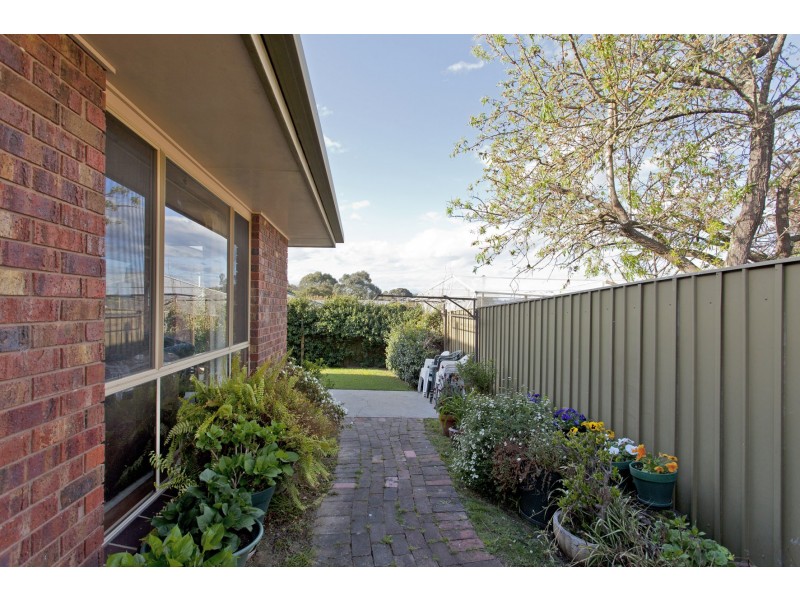 1/28 Harvey Court, Glenroy NSW 2640