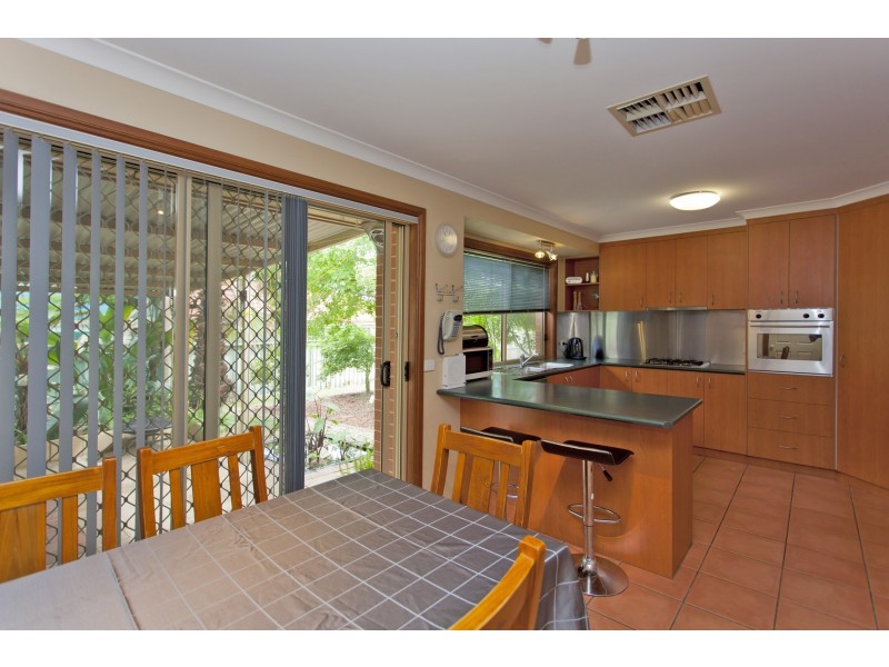 31 Honeysuckle Street, Thurgoona NSW 2640