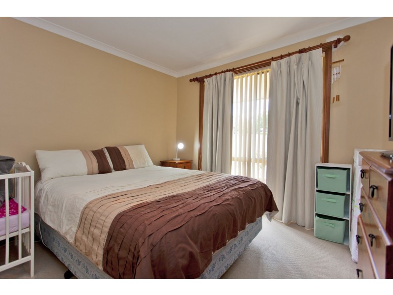 31 Honeysuckle Street, Thurgoona NSW 2640