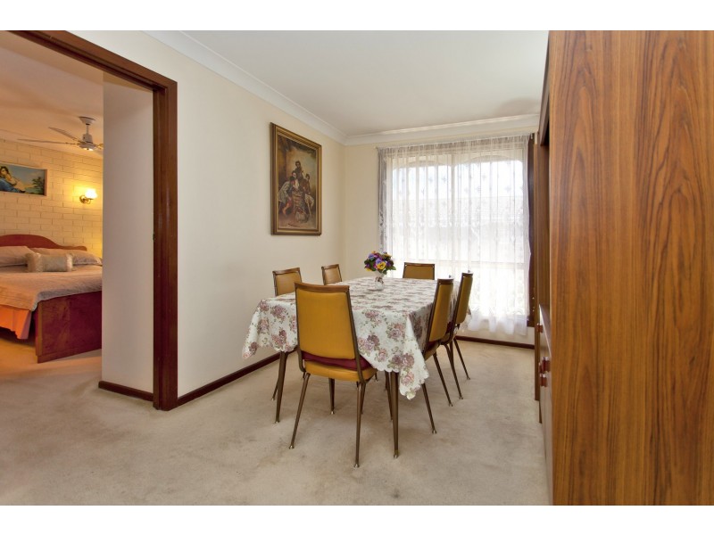 1/421 Bevan Street, Lavington NSW 2641