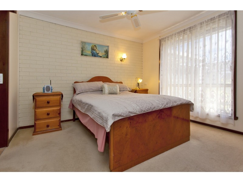 1/421 Bevan Street, Lavington NSW 2641