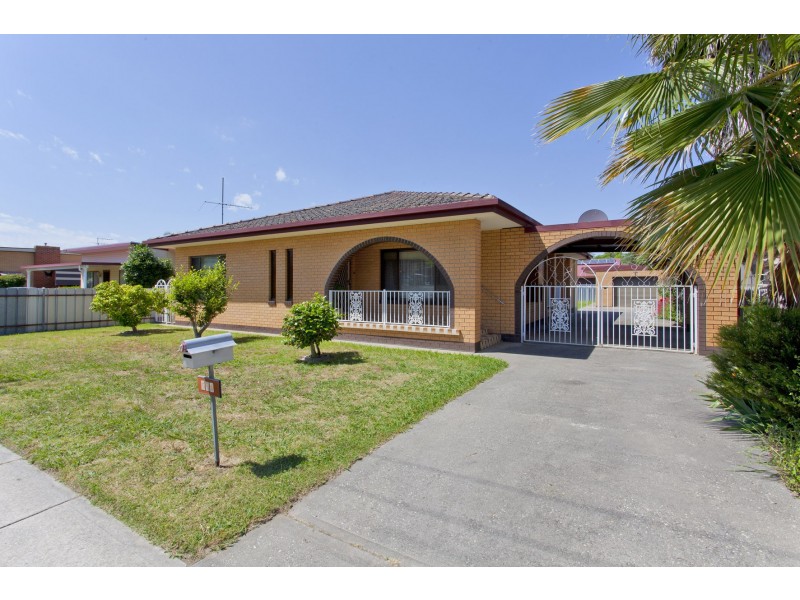 519 Kaitlers Road, Lavington NSW 2641