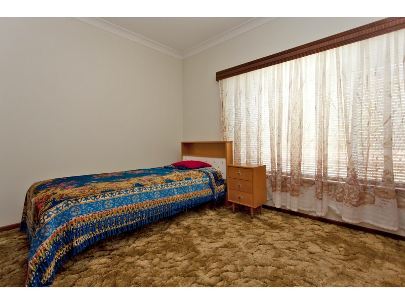 519 Kaitlers Road, Lavington NSW 2641