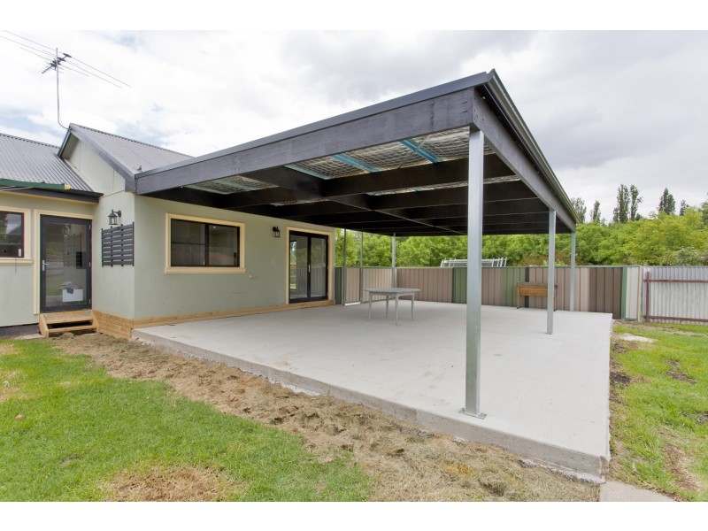 602 Welsh Street, Lavington NSW 2641