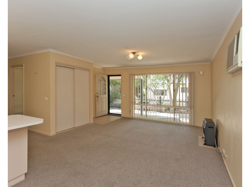 1 & 2/326 North Street, North Albury NSW 2640