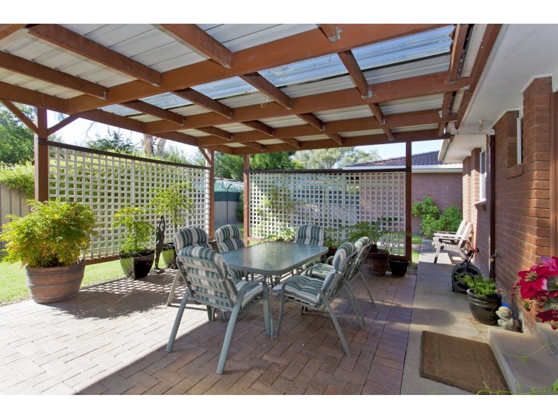 1/549 Roach Street, Lavington NSW 2641