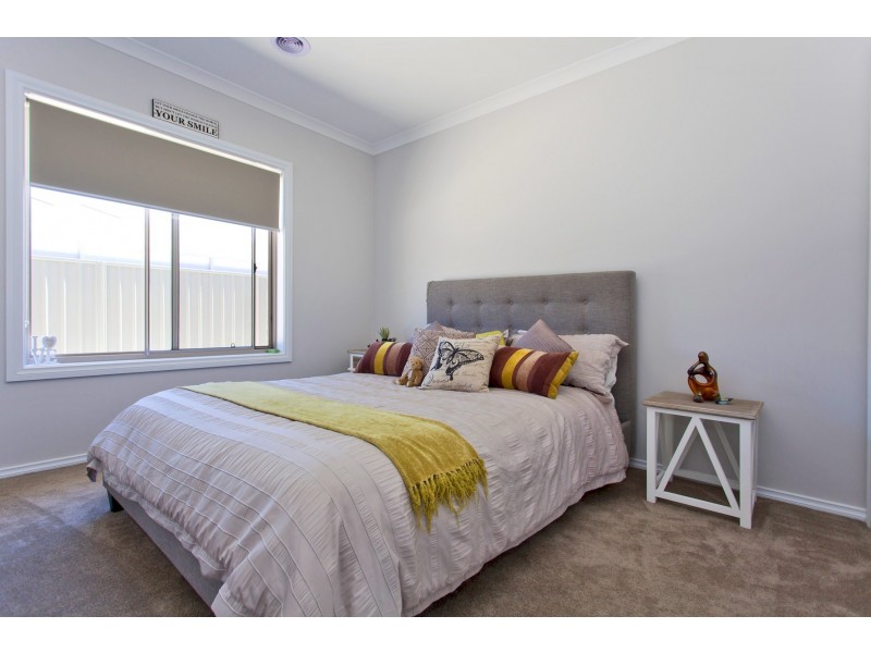 65 Litchfield Drive, Thurgoona NSW 2640