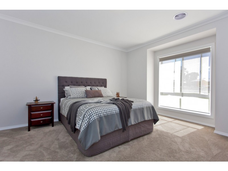 65 Litchfield Drive, Thurgoona NSW 2640