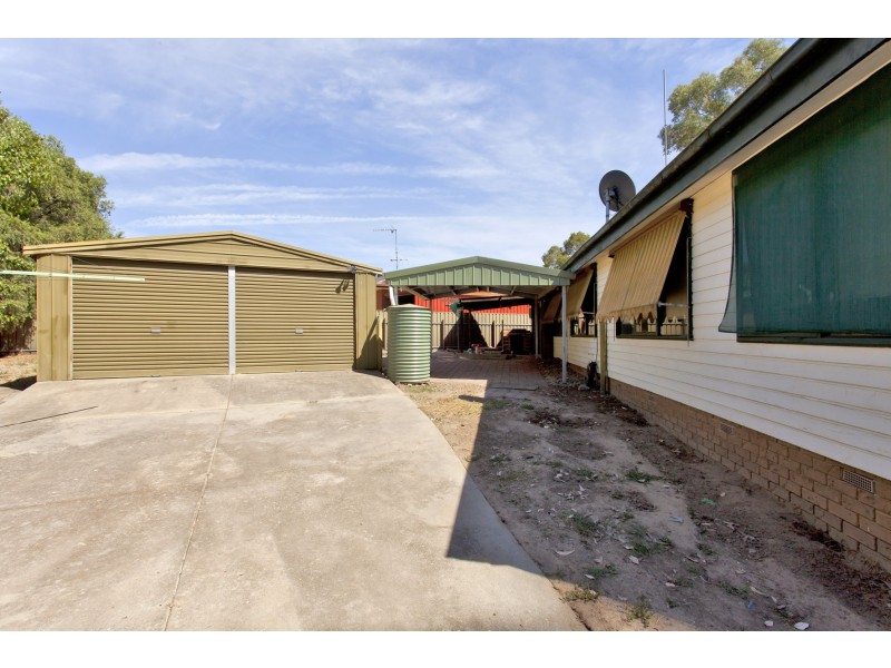 23 Kosciuszko Road, Thurgoona NSW 2640