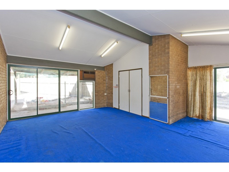 23 Kosciuszko Road, Thurgoona NSW 2640