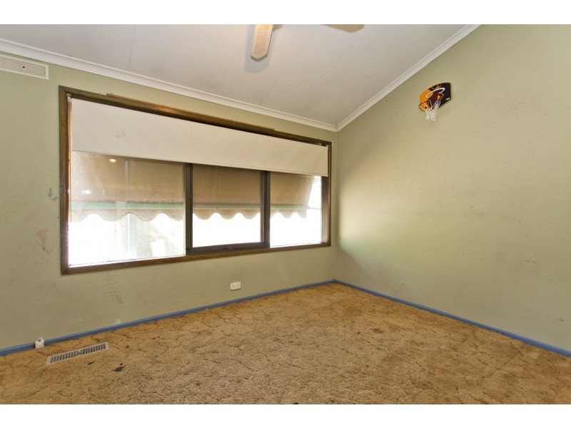 23 Kosciuszko Road, Thurgoona NSW 2640