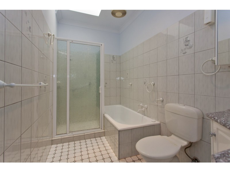 446 Bell Street, Lavington NSW 2641